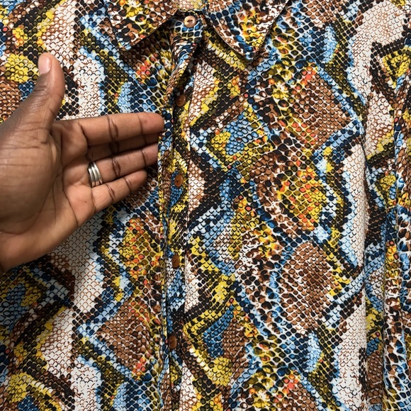 Insight Python Print Button Up Tunic Top Size S - Picture 6 of 11